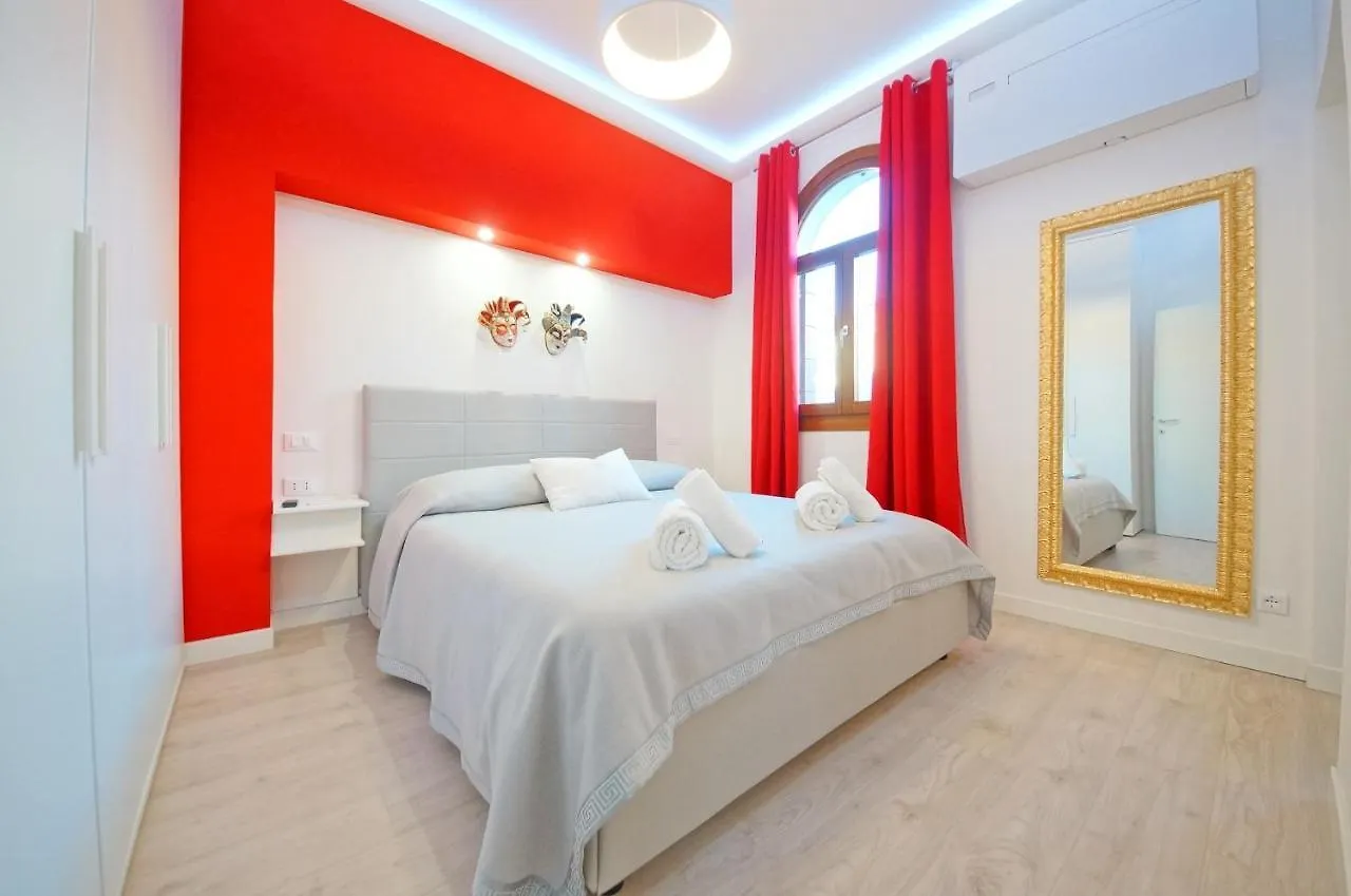 Dolcevita Apartments N 439 Венеция